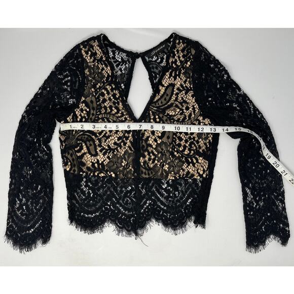 Shinestar Women's Lace V-Neck Top Size Small Pre-Owned in good condition - Picture 6 of 12